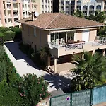Rez De Chaussee De Maison, Direct Plage, Grand T4 Fréjus